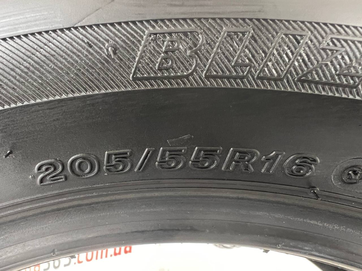 205/55 R16 BRIDGESTONE BLIZZAK VRX 8mm
