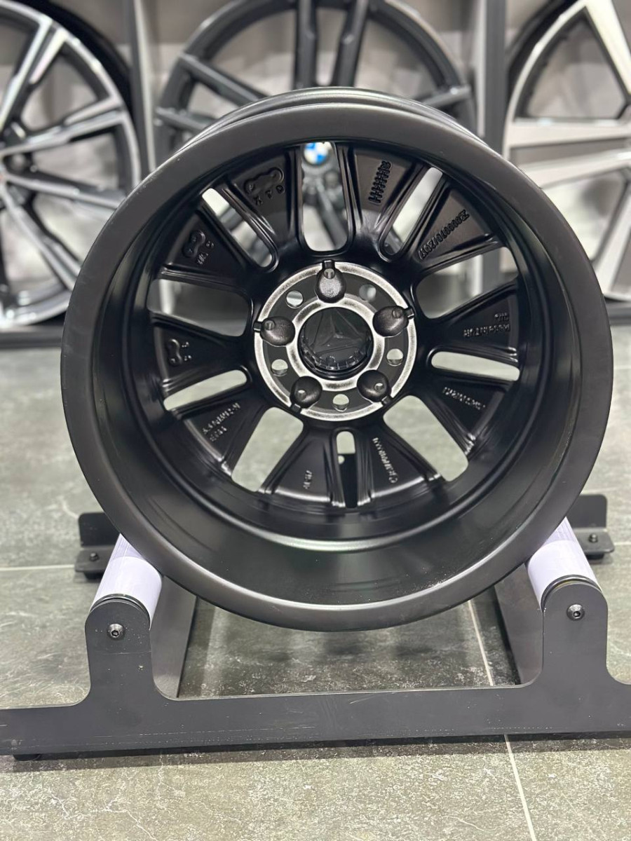 ДИСКИ ДЕМО MERCEDES A1774010000 R16 6.5J PCD 5X112 ET44 DIA66.6 SBMF