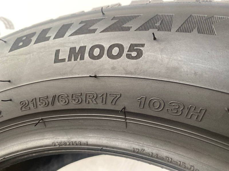 215/65 R17 BRIDGESTONE BLIZZAK LM005 7mm