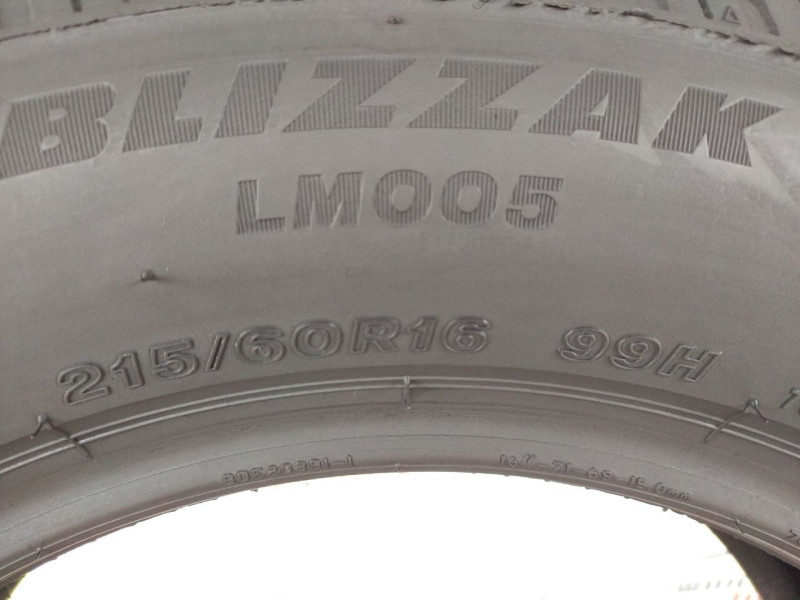 215/60 R16 BRIDGESTONE BLIZZAK LM005 7mm