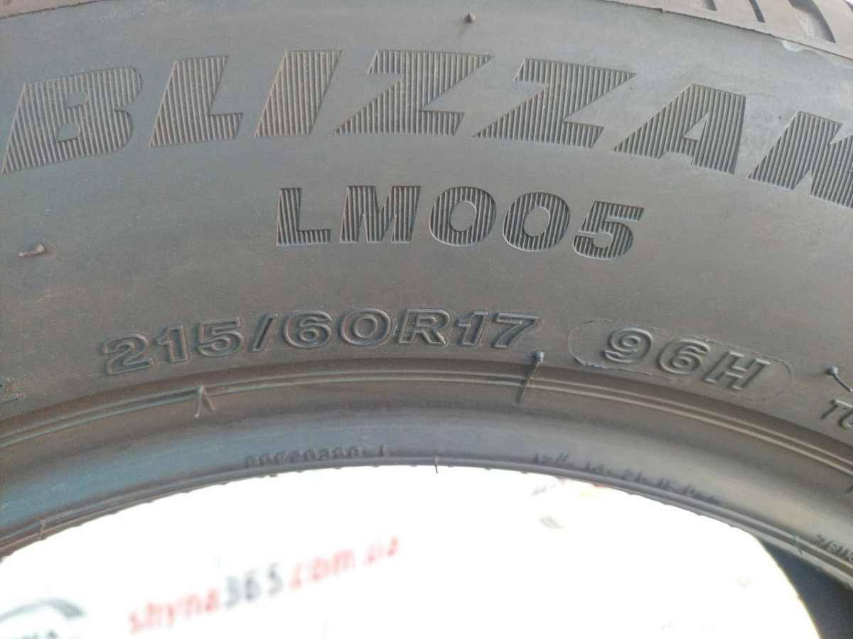 215/60 R17 BRIDGESTONE BLIZZAK LM005 7mm