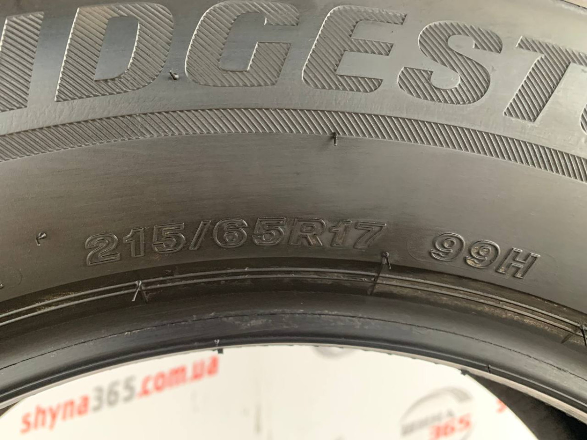 215/65 R17 BRIDGESTONE BLIZZAK LM001 B-SEAL 8mm