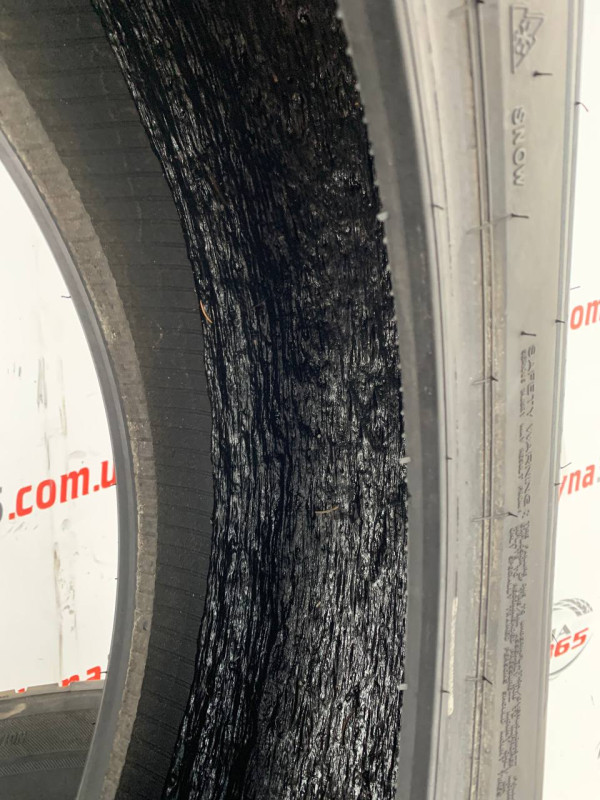 215/65 R17 BRIDGESTONE BLIZZAK LM001 B-SEAL 8mm