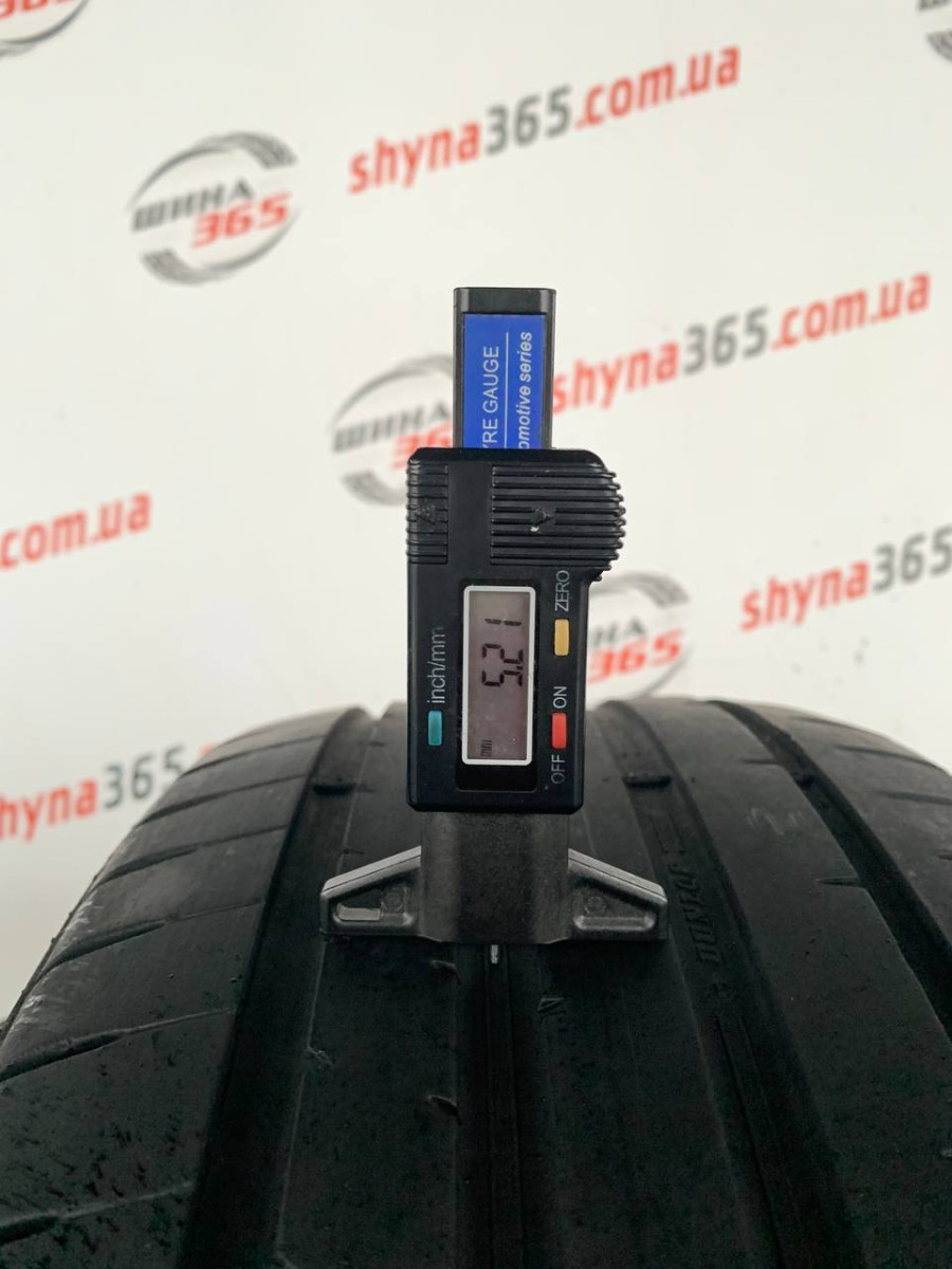 235/55 R17 DUNLOP SPORT MAXX RT2 5mm
