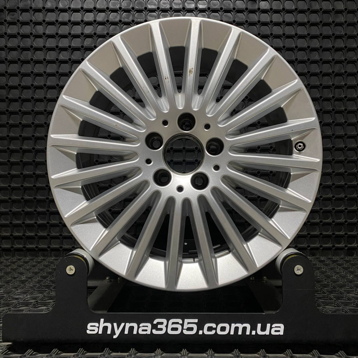 ДИСКИ БУ MERCEDES A2054014000 R17 8J PCD 5X112 ET54 DIA66.6 S