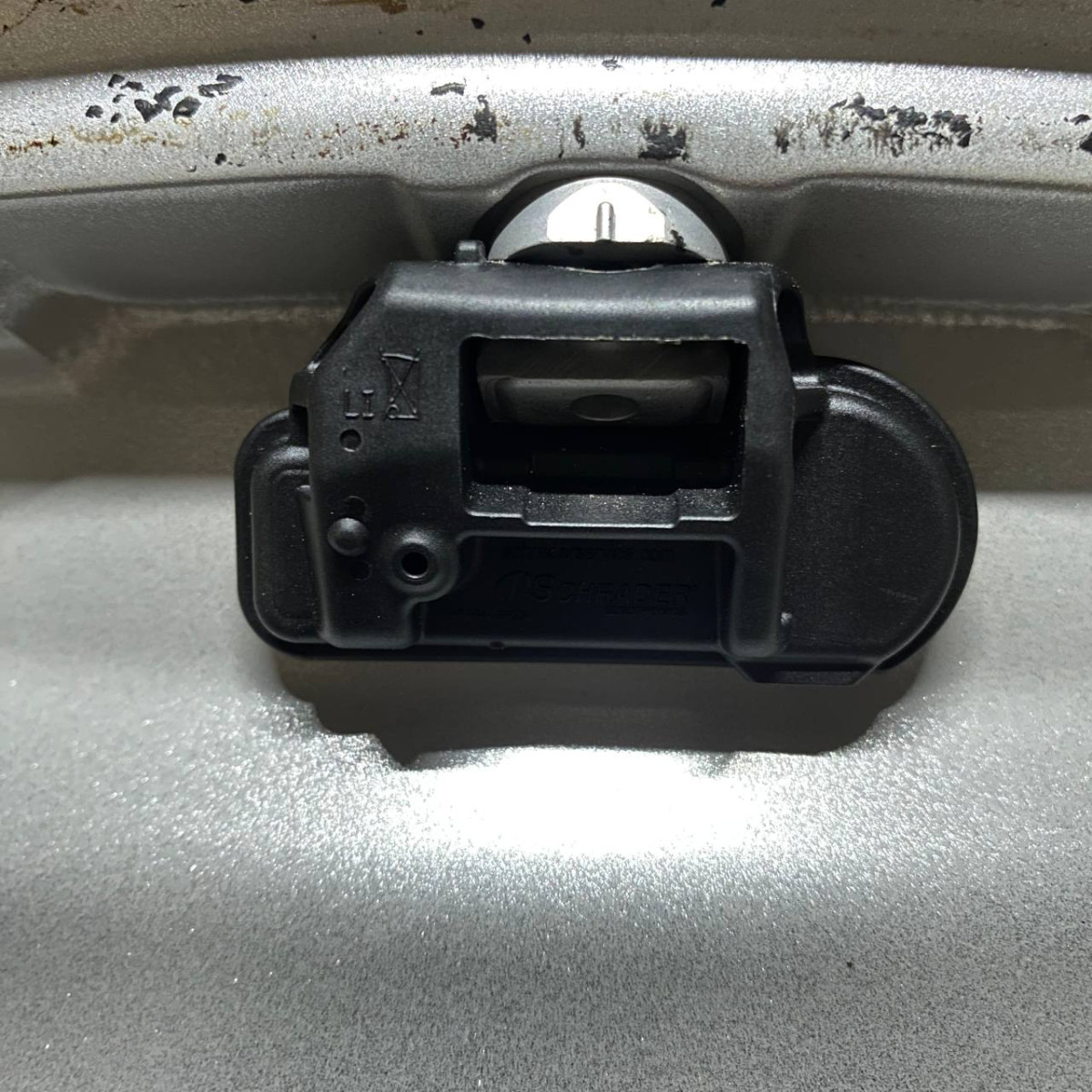 ДИСКИ БУ MERCEDES A2054014000 R17 8J PCD 5X112 ET54 DIA66.6 S