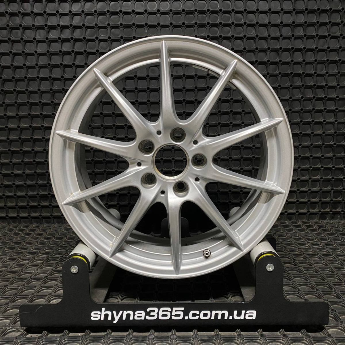 ДИСКИ БУ MERCEDES A2464010102 R17 6.5J PCD 5X112 ET49 DIA66.6 S