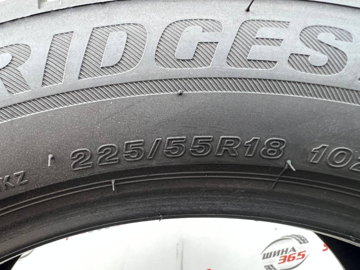 225/55 R18 BRIDGESTONE BLIZZAK LM001 5mm