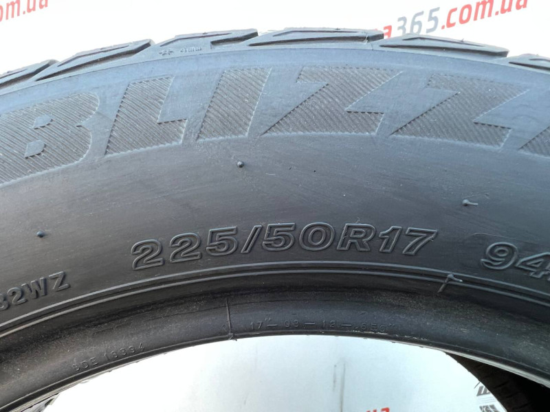 225/50 R17 BRIDGESTONE BLIZZAK LM-32 5mm