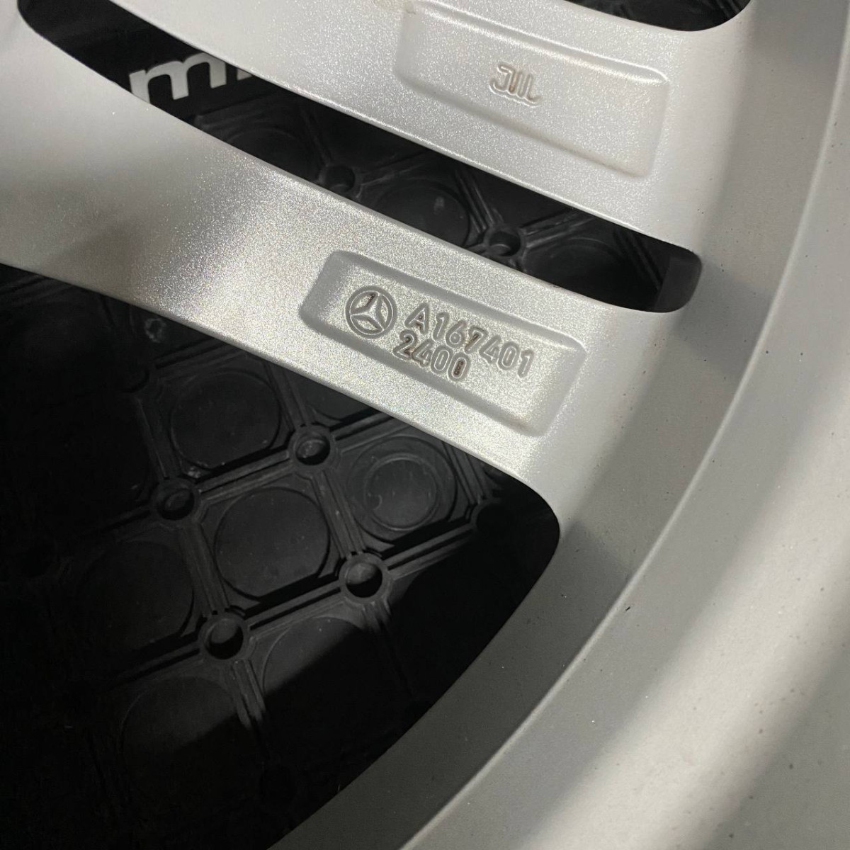 ДИСКИ БУ MERCEDES A1674012400 R20 8.5J PCD 5X112 ET55.6 DIA66.6 S