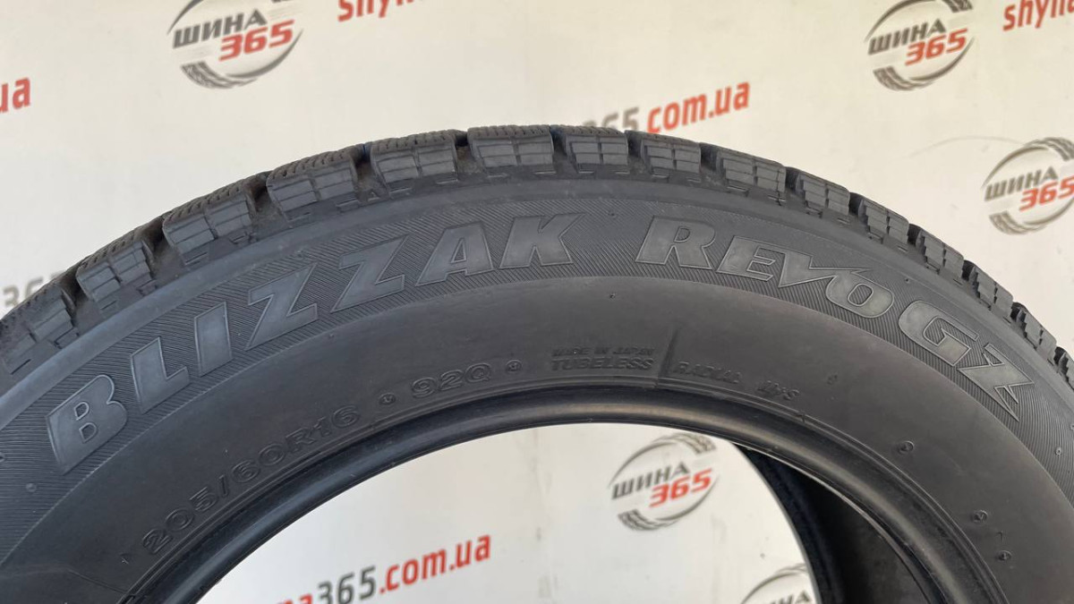 205/60 R16 BRIDGESTONE BLIZZAK REVO GZ 7mm