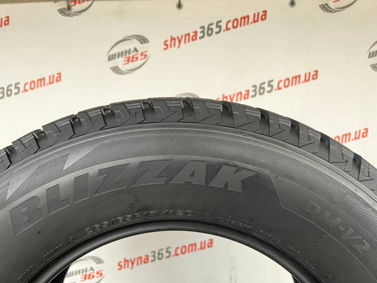 265/65 R17 BRIDGESTONE BLIZZAK DM-V2 8mm