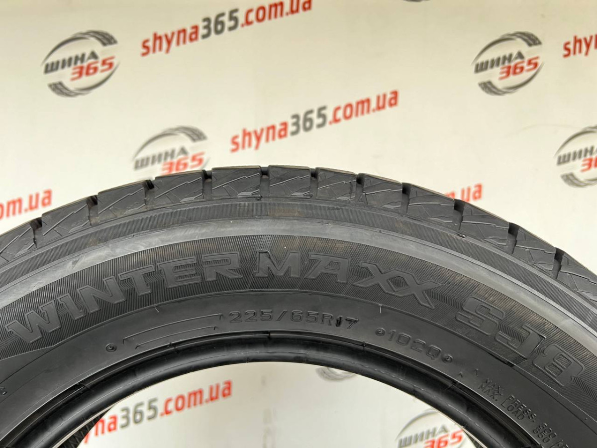 225/65 R17 DUNLOP WINTER MAXX SJ8 8mm
