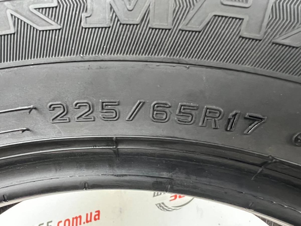 225/65 R17 DUNLOP WINTER MAXX SJ8 8mm