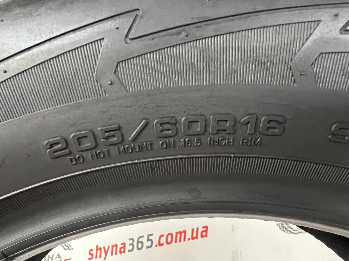 205/60 R16 GOODYEAR ULTRAGRIP PERFORMANCE GEN-1 7mm