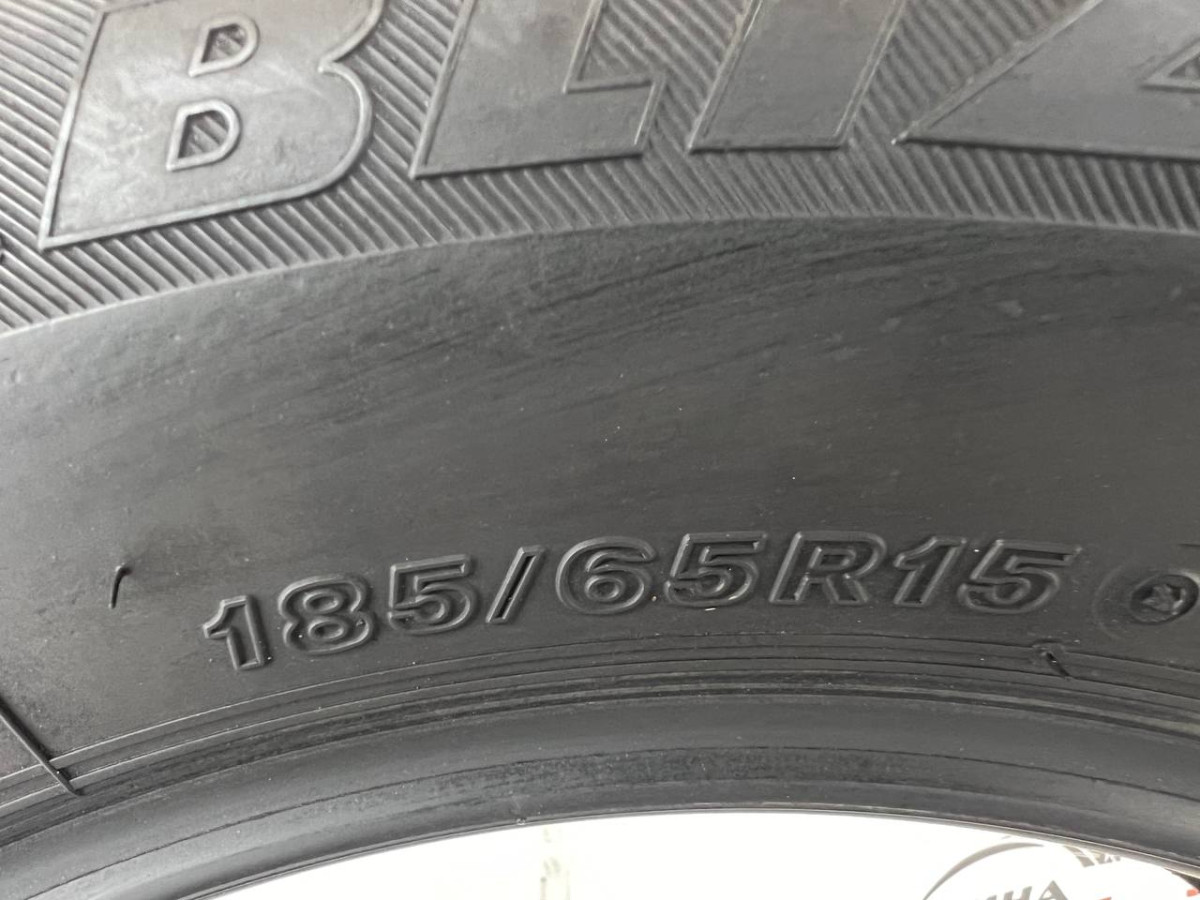 185/65 R15 BRIDGESTONE BLIZZAK REVO GZ 7mm