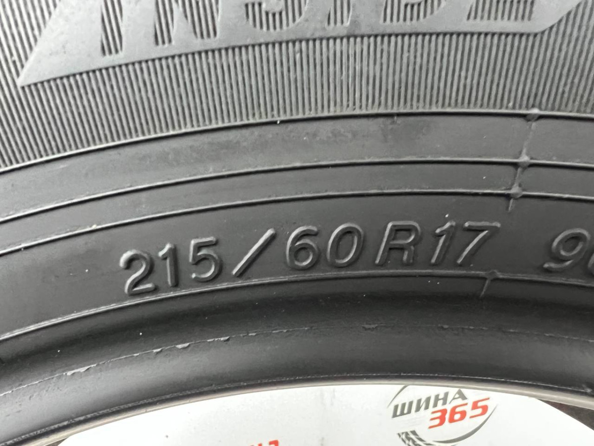 215/60 R17 YOKOHAMA ICE GUARD IG50 PLUS 7mm