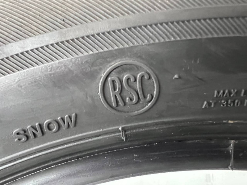225/55 R17 BRIDGESTONE BLIZZAK LM001 RUN FLAT * 6mm