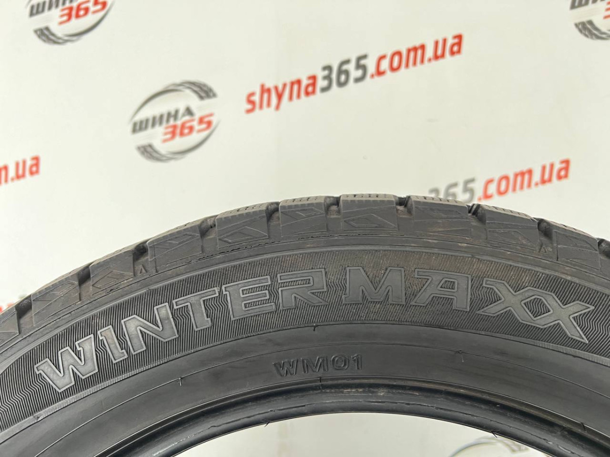 225/55 R17 DUNLOP WINTER MAXX WM01 7mm