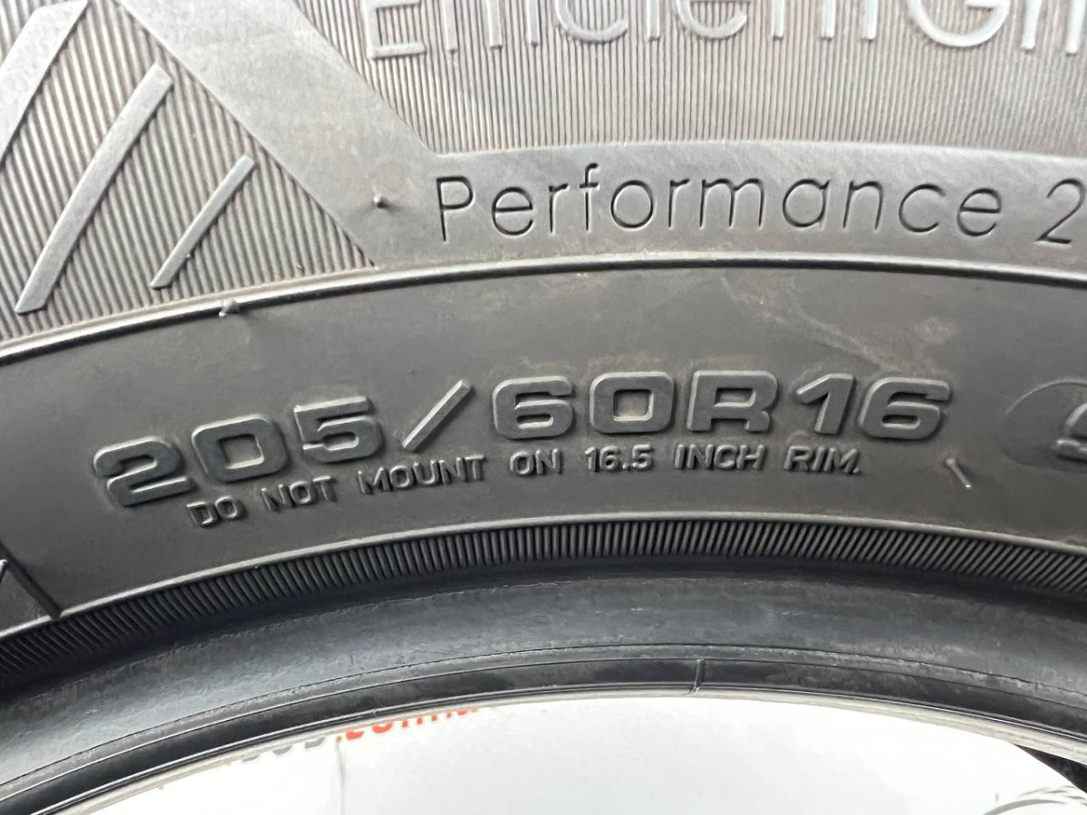 205/60 R16 GOODYEAR EFFICIENTGRIP PERFORMANCE 2 6mm