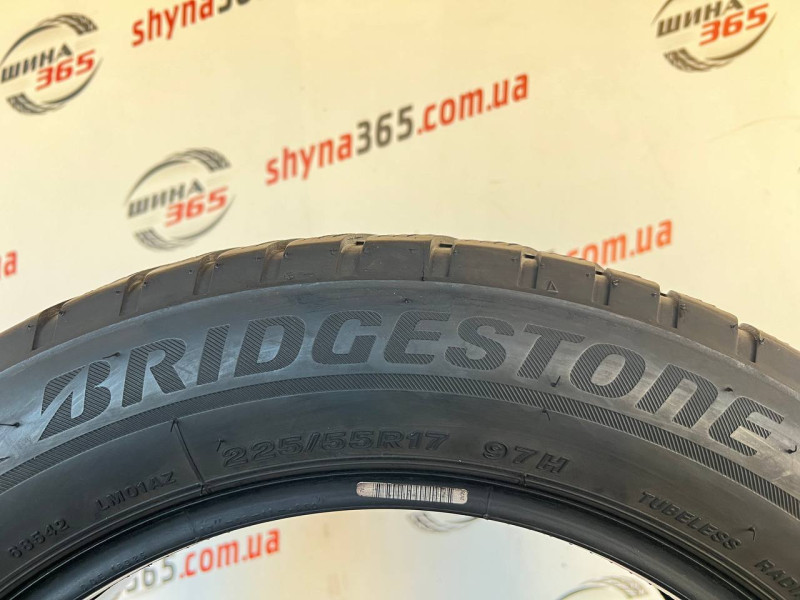 225/55 R17 BRIDGESTONE BLIZZAK LM001 RUN FLAT 5mm