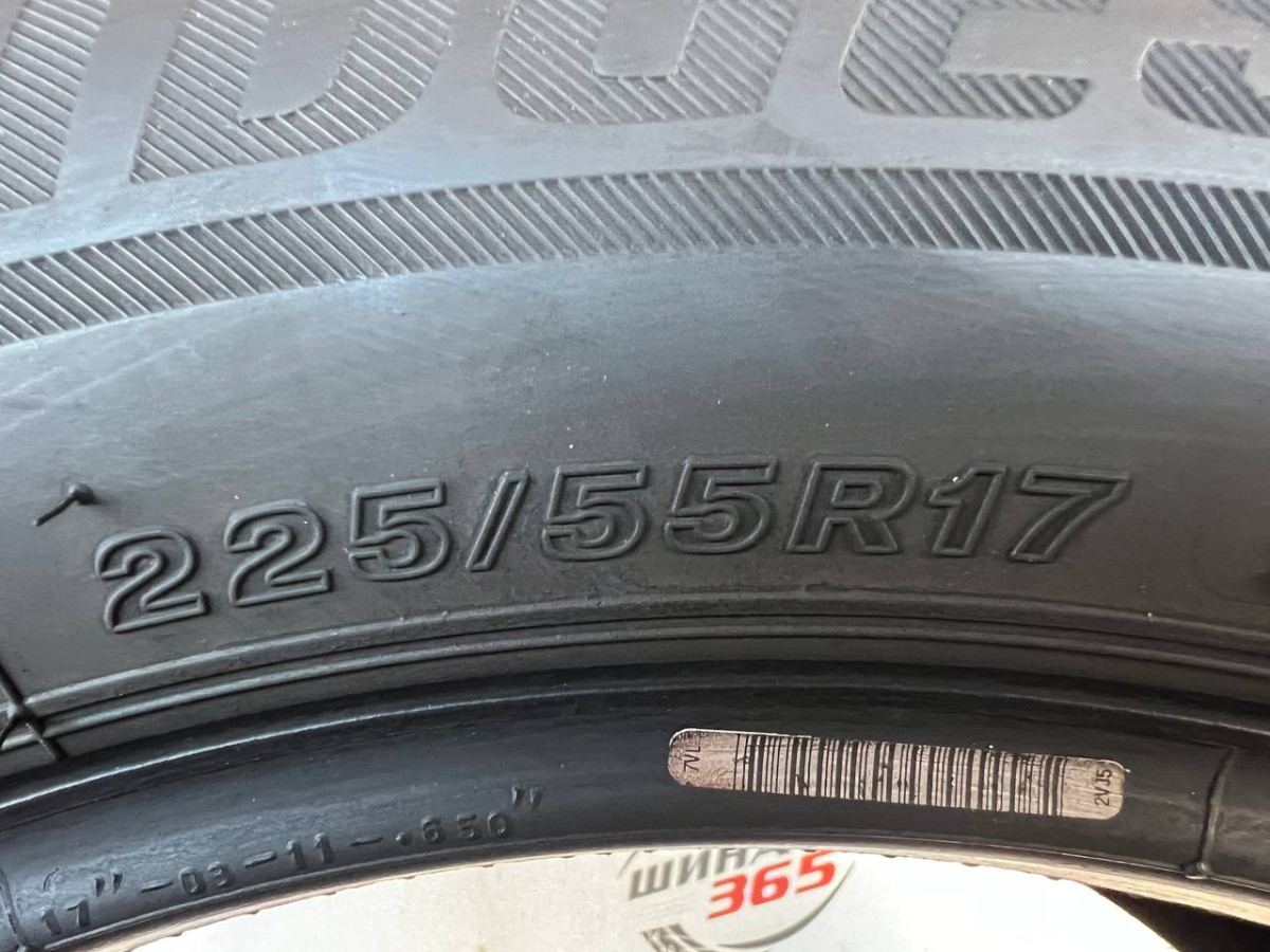 225/55 R17 BRIDGESTONE BLIZZAK LM001 RUN FLAT 5mm