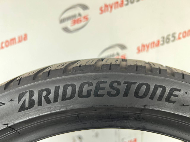 225/40 R18 BRIDGESTONE BLIZZAK LM005 4mm