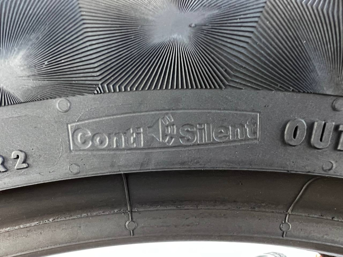 245/45 R19 CONTINENTAL PREMIUMCONTACT 6 CONTISILENT 6mm