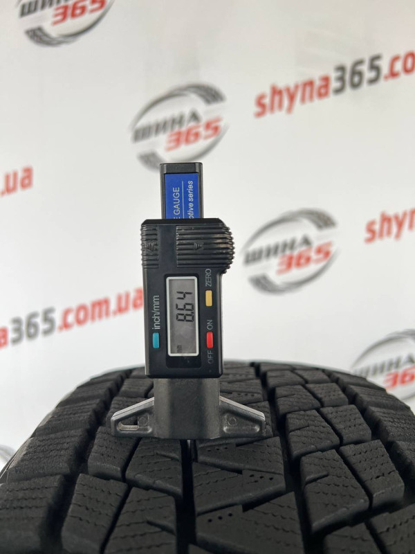 215/60 R17 BRIDGESTONE BLIZZAK DM-V1 8mm