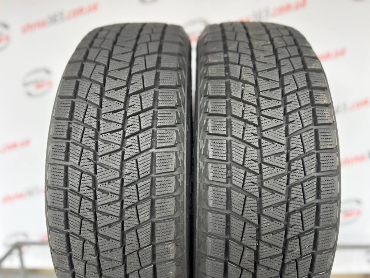 215/60 R17 BRIDGESTONE BLIZZAK DM-V1 8mm