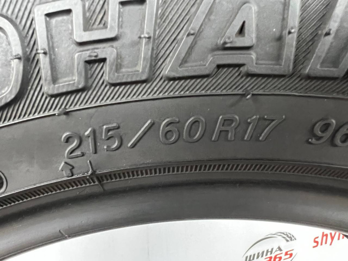 215/60 R17 YOKOHAMA GEOLANDAR I/T-S 9mm