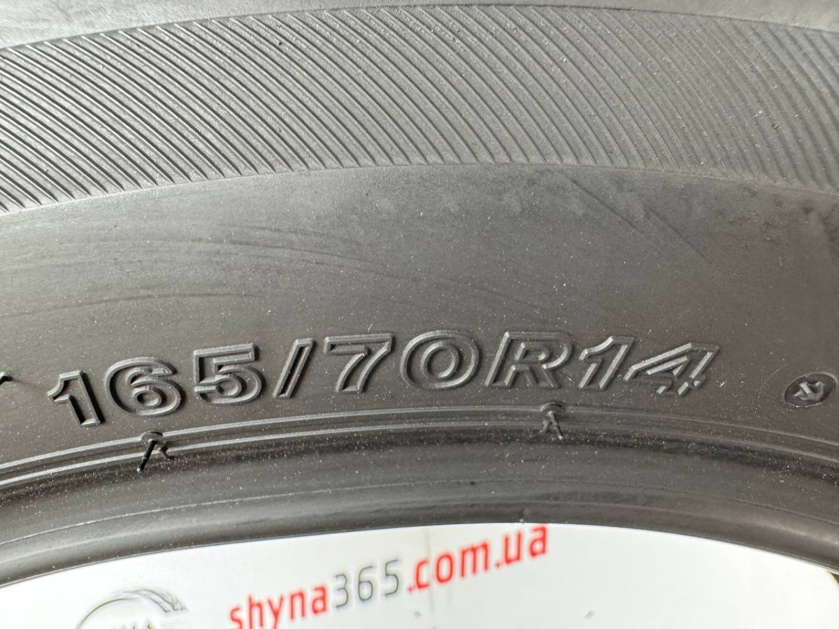 165/70 R14 BRIDGESTONE BLIZZAK VRX2 8mm