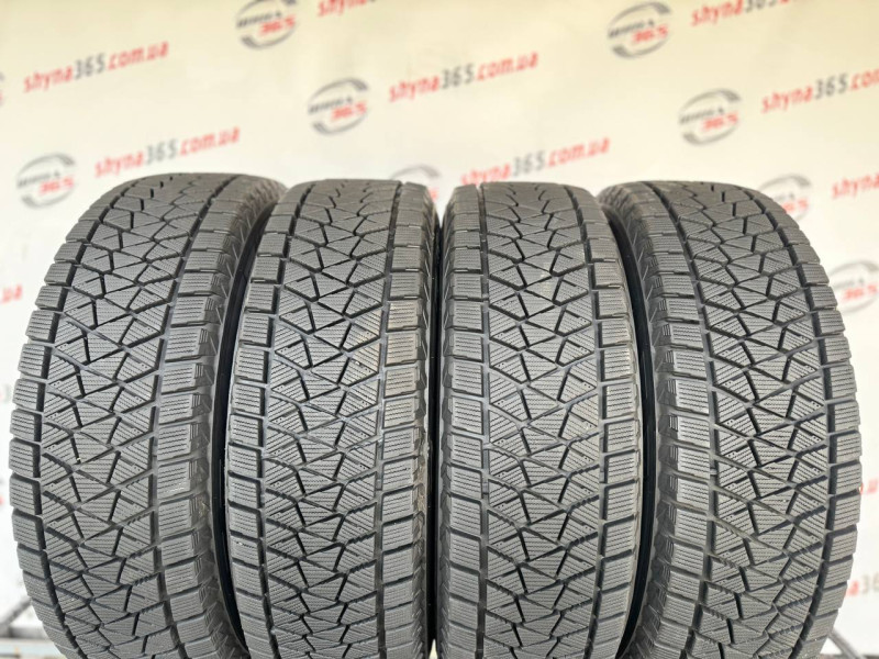 215/70 R16 BRIDGESTONE BLIZZAK DM-V2 9mm
