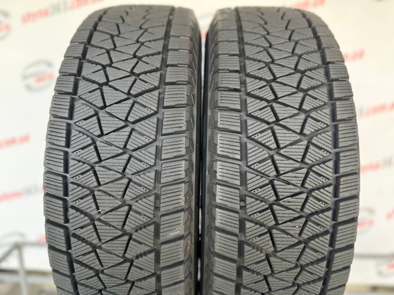 215/70 R16 BRIDGESTONE BLIZZAK DM-V2 9mm