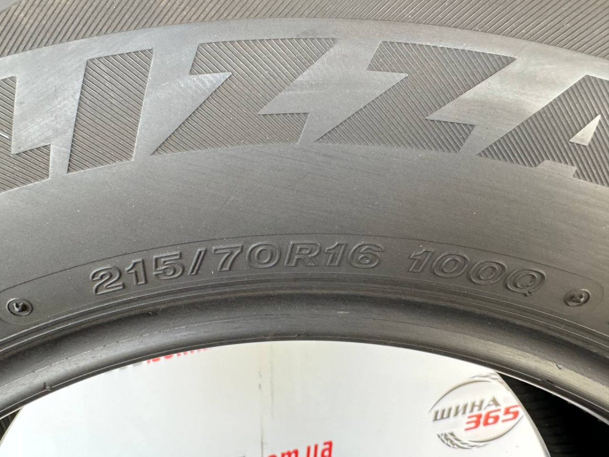 215/70 R16 BRIDGESTONE BLIZZAK DM-V2 9mm