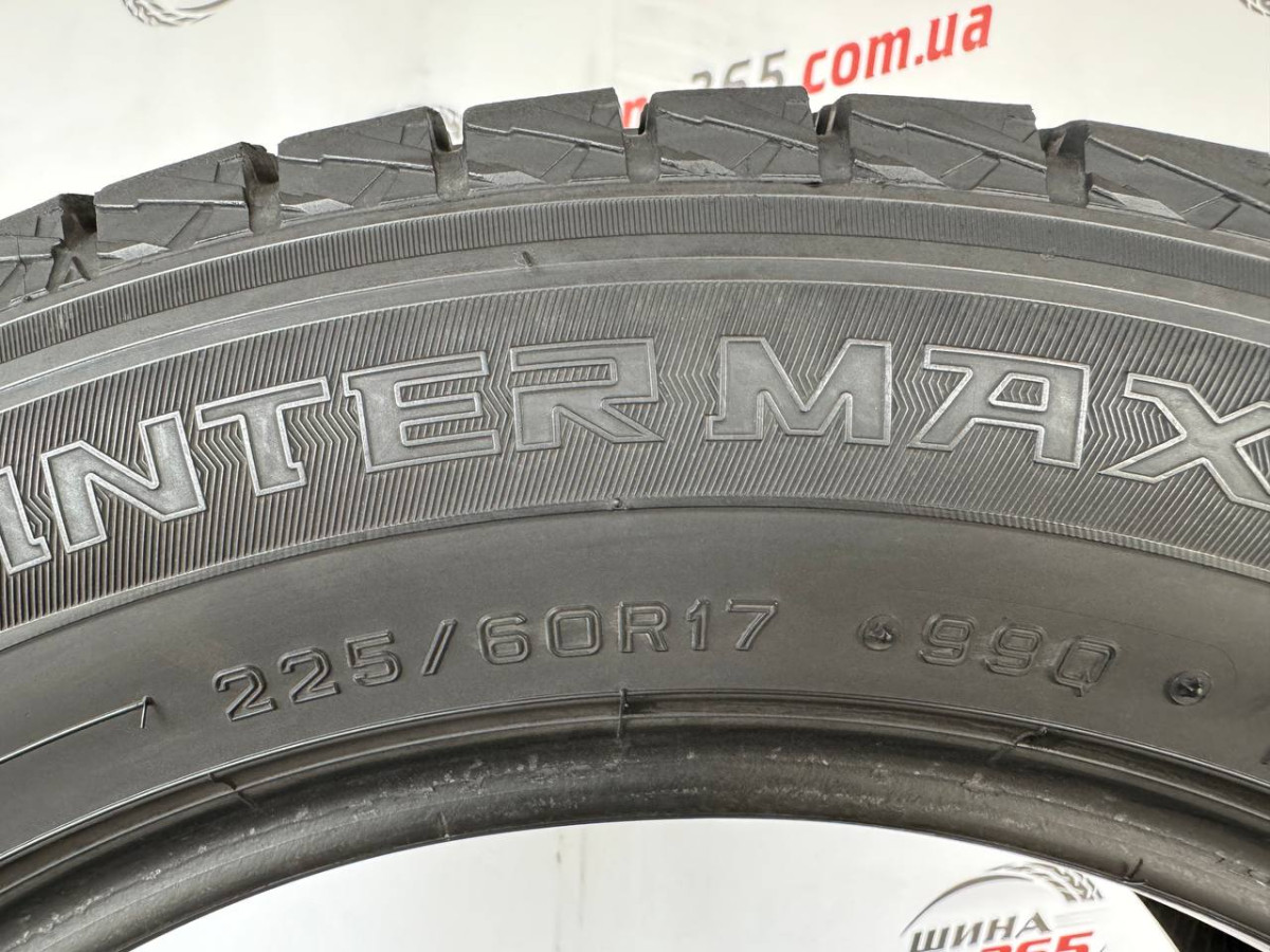 225/60 R17 DUNLOP WINTER MAXX SJ8 7mm