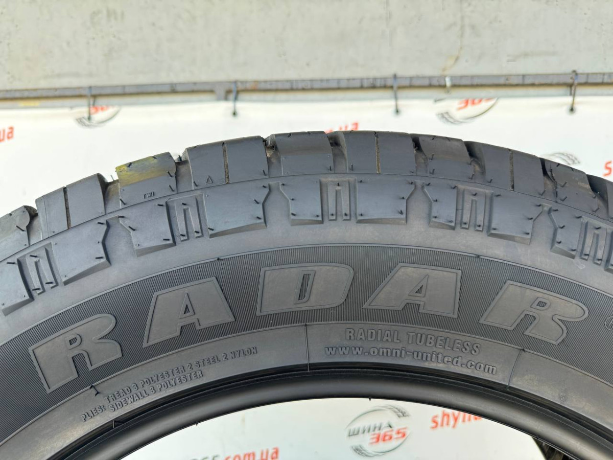 37/12.5 R22 RADAR RENEGADE A/T5 8mm