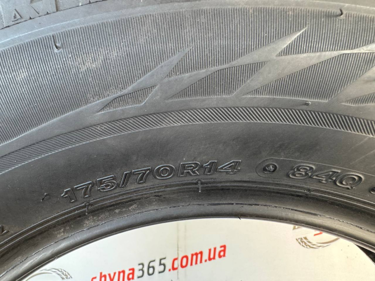 175/70 R14 BRIDGESTONE BLIZZAK VRX2 5mm