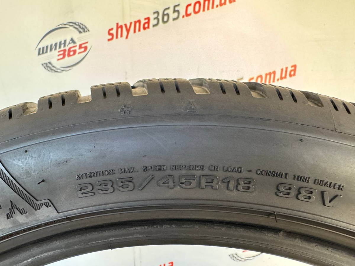 235/45 R18 DUNLOP WINTER SPORT 5 6mm