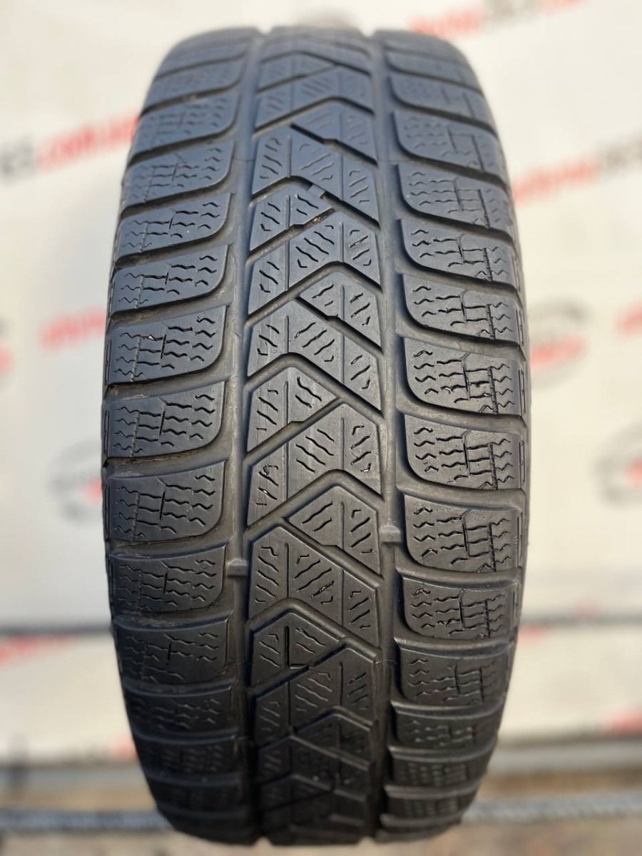 205/45 R17 PIRELLI WINTER SOTTOZERO 3 5mm