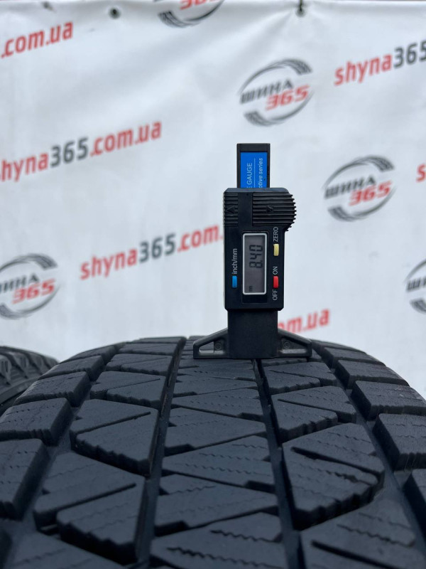225/60 R18 BRIDGESTONE BLIZZAK DM-V3 8mm