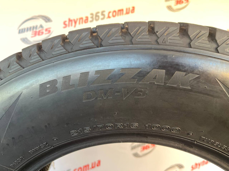 215/70 R16 BRIDGESTONE BLIZZAK DM-V3 9mm