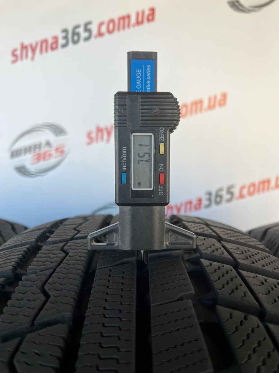 215/70 R16 TOYO WINTER TRANPATH TX 7mm