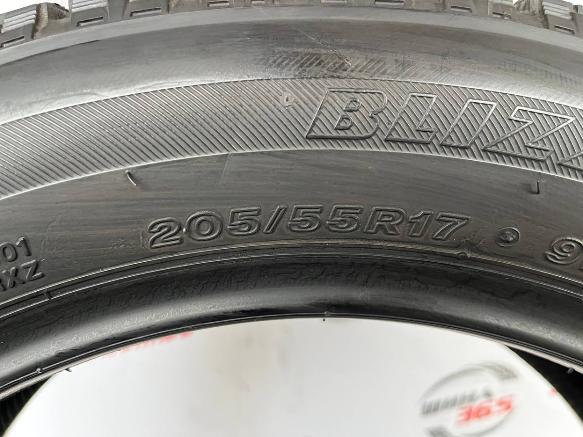 205/55 R17 BRIDGESTONE BLIZZAK VRX 7mm