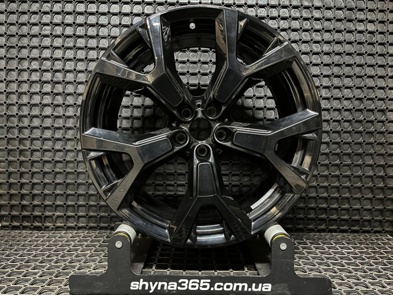 ДИСКИ ДЕМО BMW 6885461 R21 9.5J PCD 5X112 ET36 DIA66.6 BK