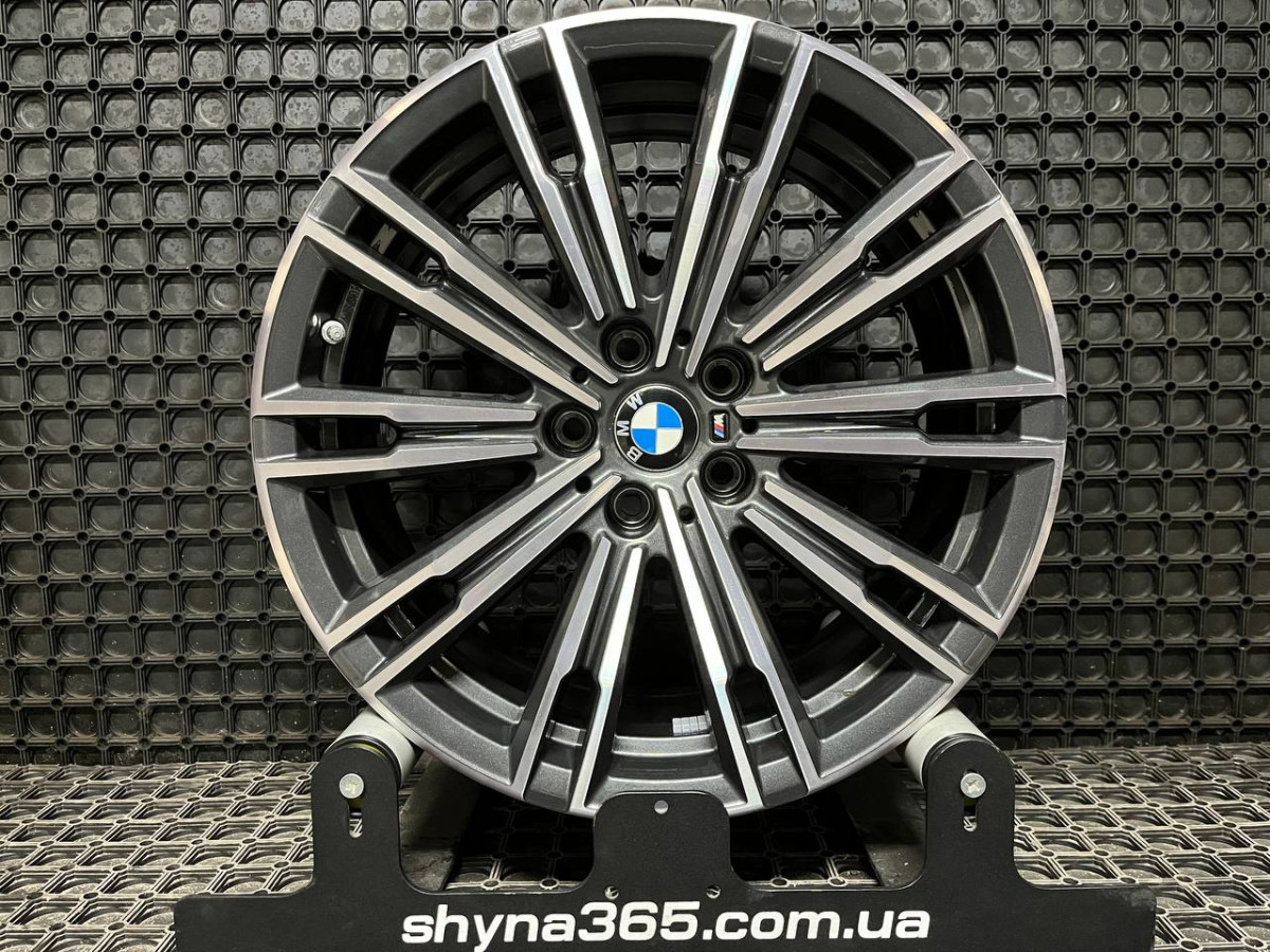 ДИСКИ BMW M 8089890 R18 7.5J PCD 5X112 ET25 DIA66.6 GMF