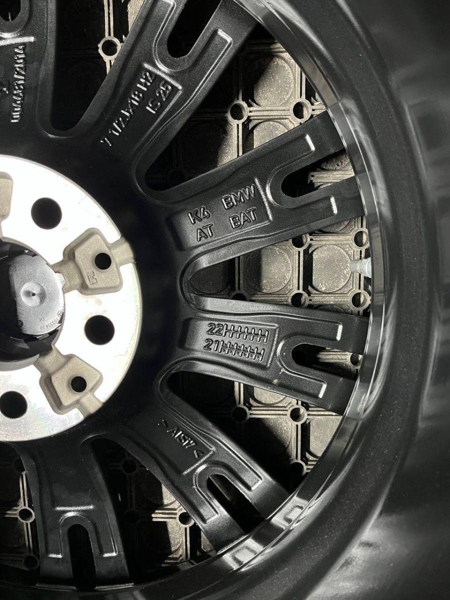 ДИСКИ BMW M 8089890 R18 7.5J PCD 5X112 ET25 DIA66.6 GMF