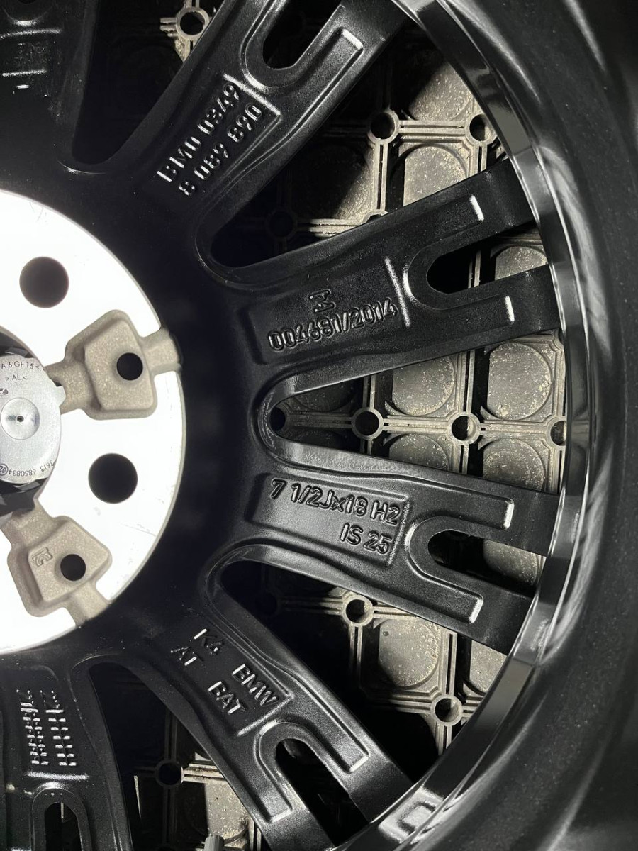 ДИСКИ BMW M 8089890 R18 7.5J PCD 5X112 ET25 DIA66.6 GMF
