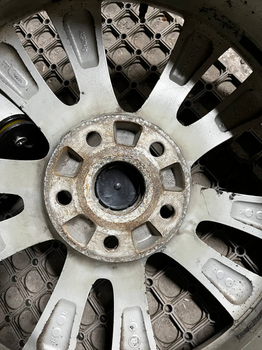 ДИСКИ БУ SKODA 1z0601025M R18 7.5J PCD 5X112 ET51 DIA57.1 S