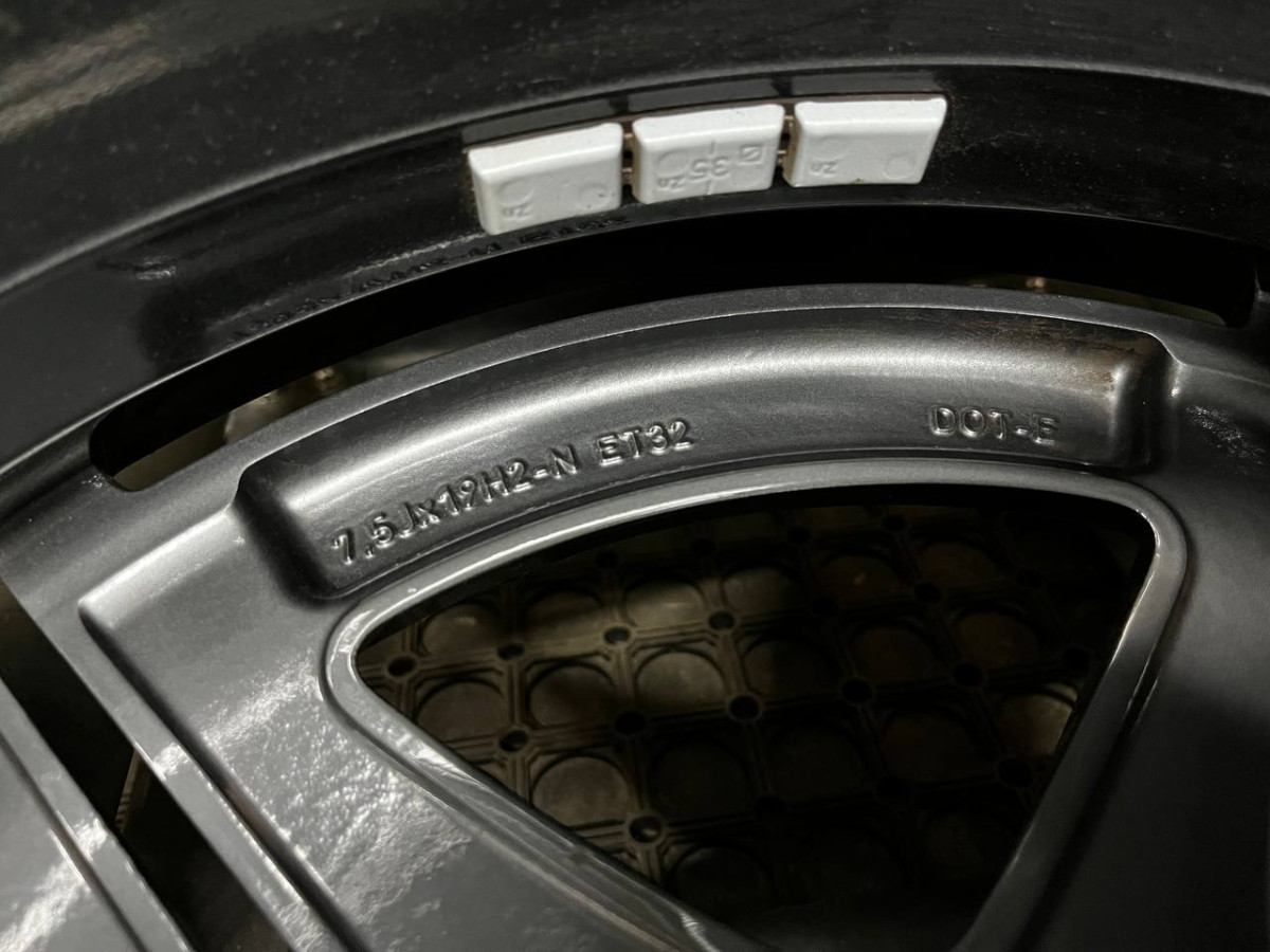 ДИСКИ БУ MERCEDES AMG A2934011400 R19 7.5J PCD 5X112 ET32 DIA66.6 GMF